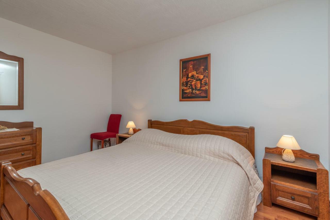 Apartment Dinka 特罗吉尔 外观 照片