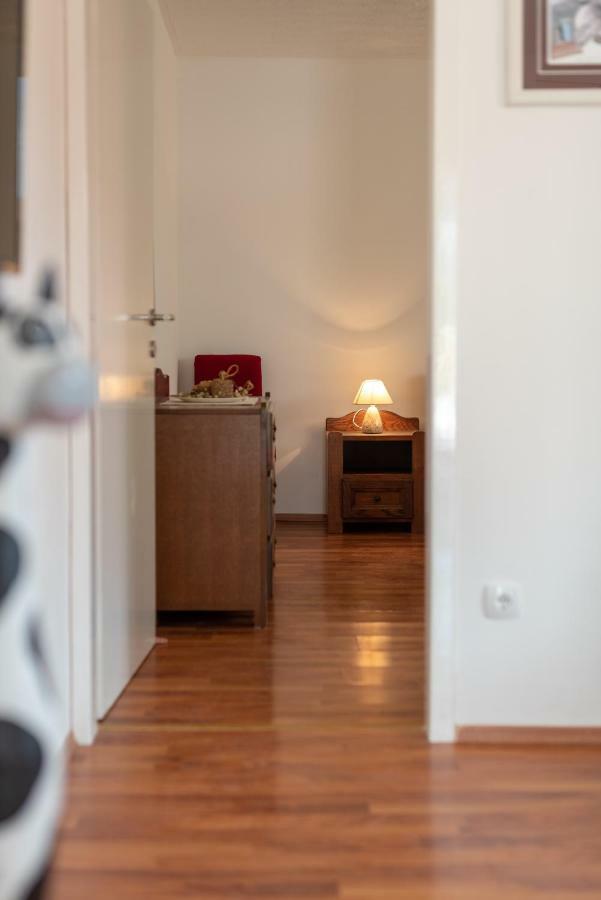 Apartment Dinka 特罗吉尔 外观 照片